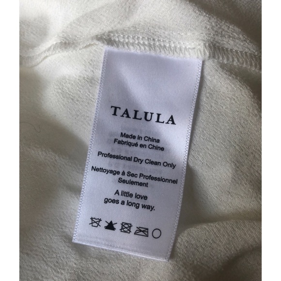 Aritzia Talula “Marcilly” Off the Shoulder Blouse - Picture 5 of 6